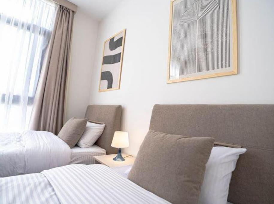 Luxury 3 Bedroom Cfc New 1c33 * Cairo